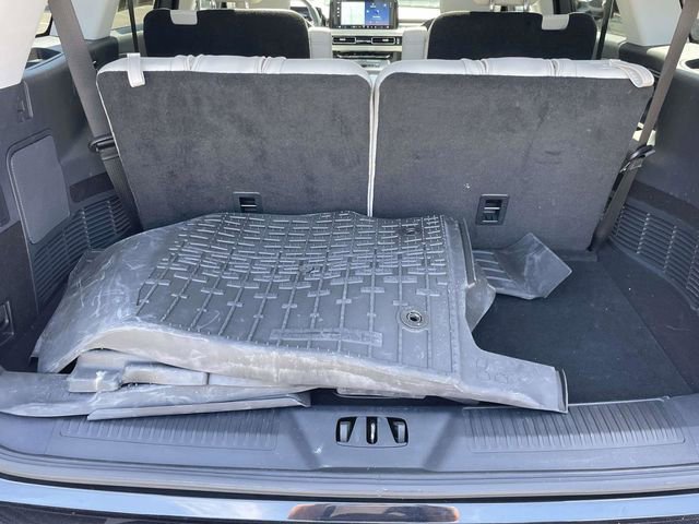 Used 2025 Lincoln Aviator AWD w/ Jet Appearance Package image 21
