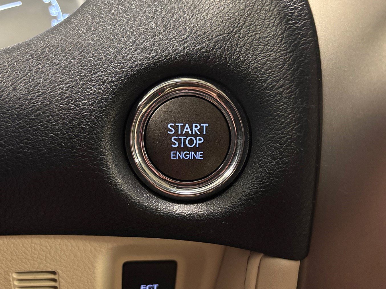 Used 2020 Lexus GX 460 Premium w/ Premium Package AWD/4WD image 28