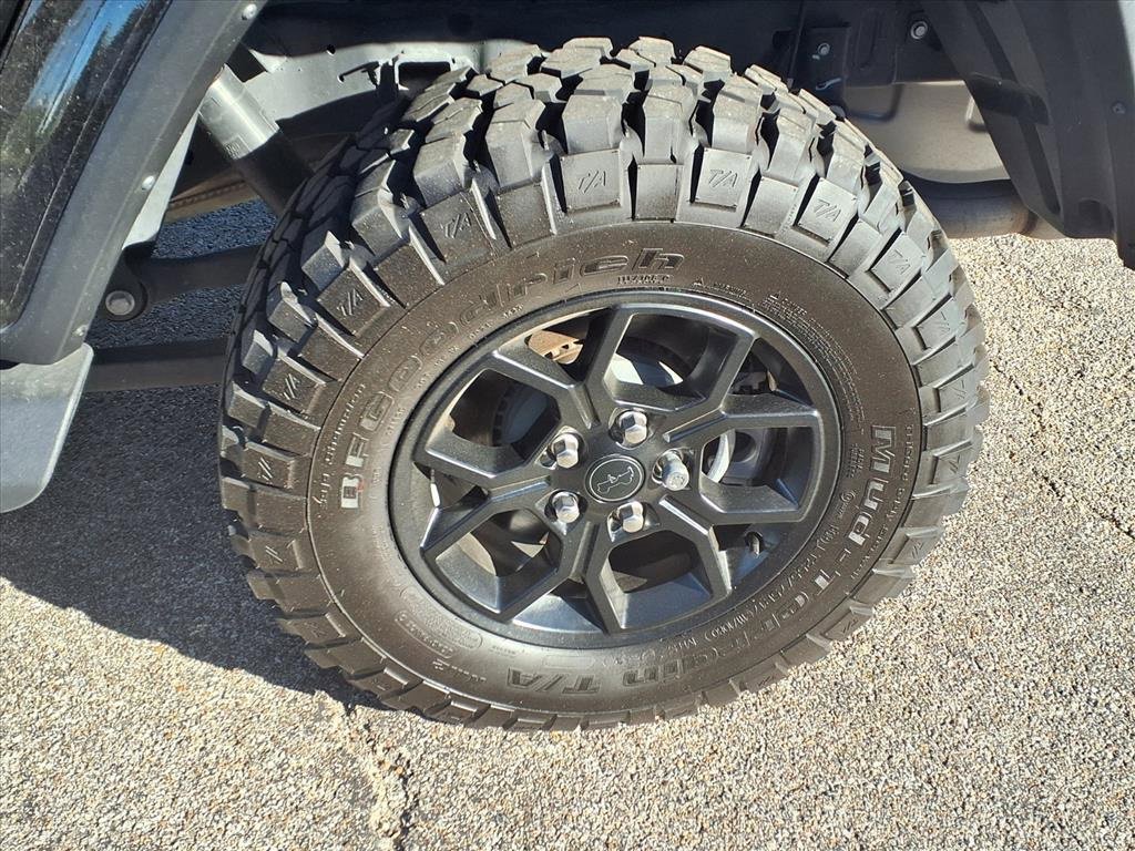 Used 2024 Jeep Gladiator Sport image 25