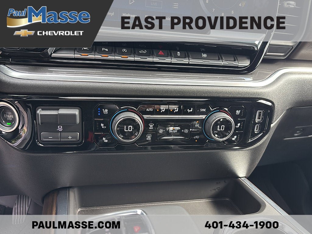 Used 2025 Chevrolet Silverado 1500 High Country w/ High Country Premium Package AWD/4WD image 16