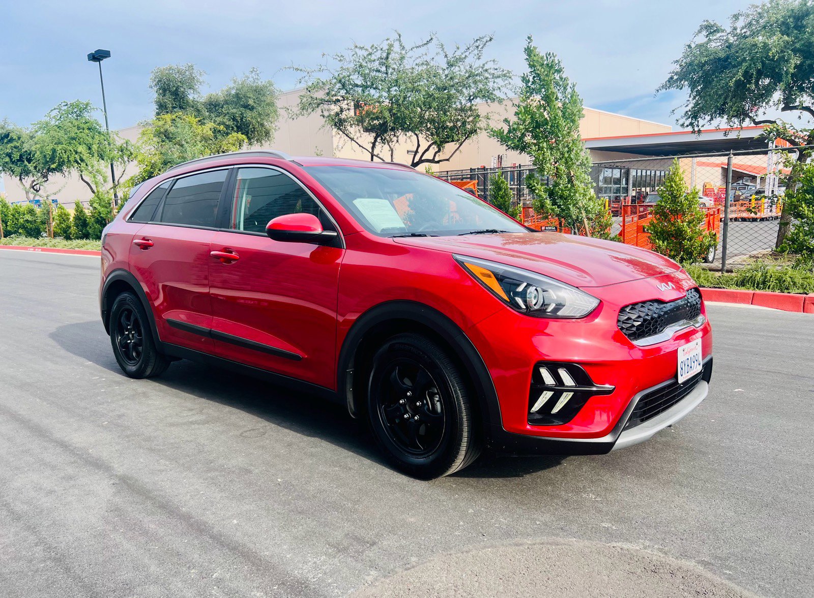 Used 2022 Kia Niro LX FWD image 5