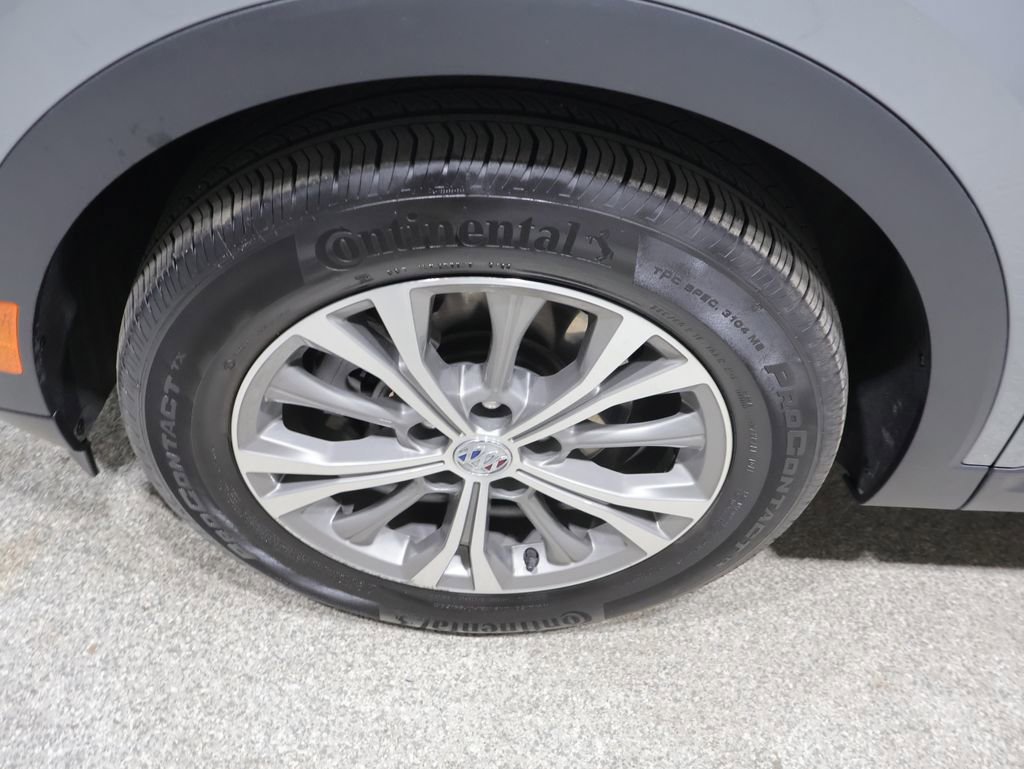 Used 2023 Buick Envision Preferred AWD/4WD image 10