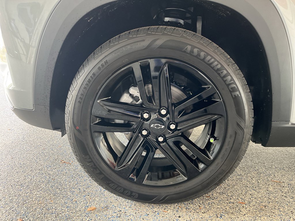 New 2026 Chevrolet Trax ACTIV FWD image 31