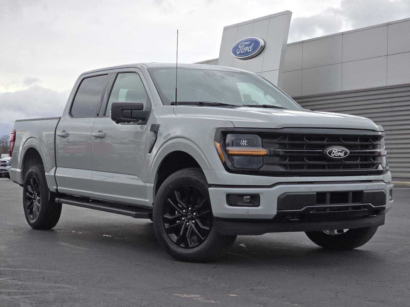 New 2026 Ford F150 XLT w/ Equipment Group 302A MID AWD/4WD image 2