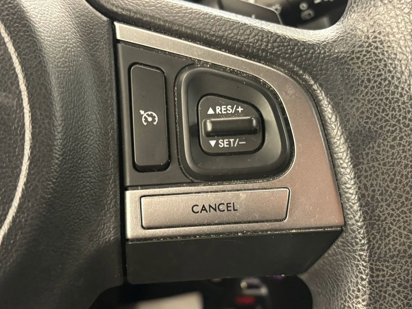 Used 2017 Subaru Outback 2.5i AWD/4WD image 43