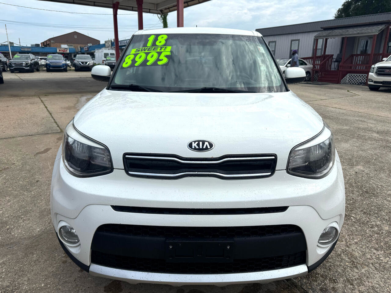 Used 2018 Kia Soul + image 6