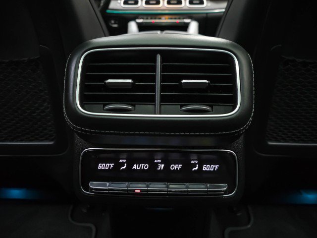 Used 2021 Mercedes-Benz GLS 450 4MATIC image 19