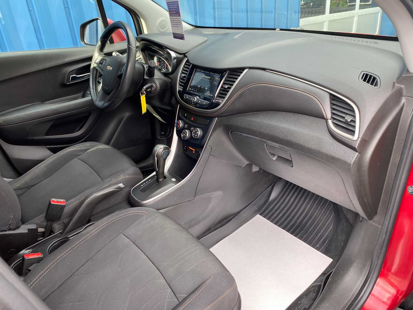 Used 2019 Chevrolet Trax LT FWD image 24