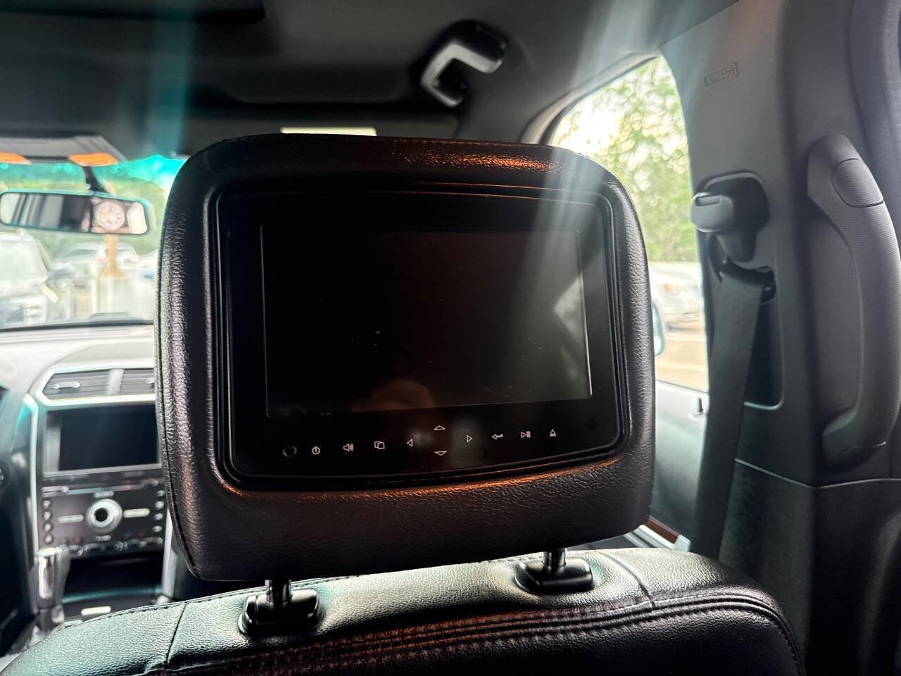 Used 2017 Ford Explorer Limited FWD image 42