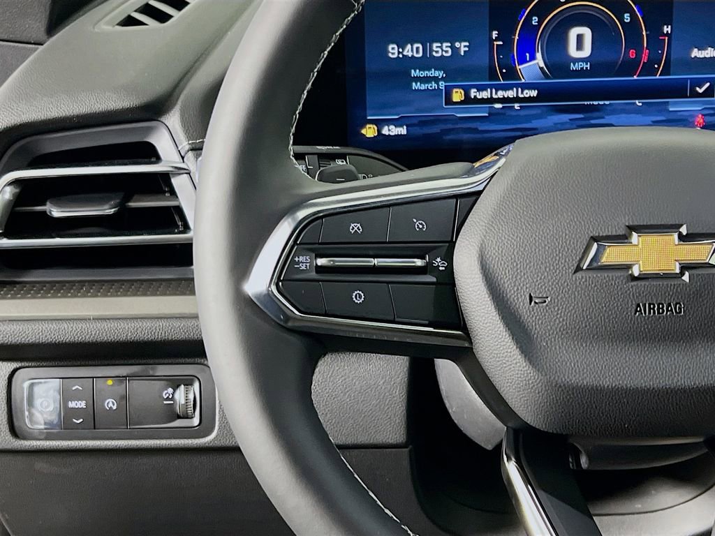 New 2026 Chevrolet Traverse LT w/ LPO, Floor Liner Package image 10