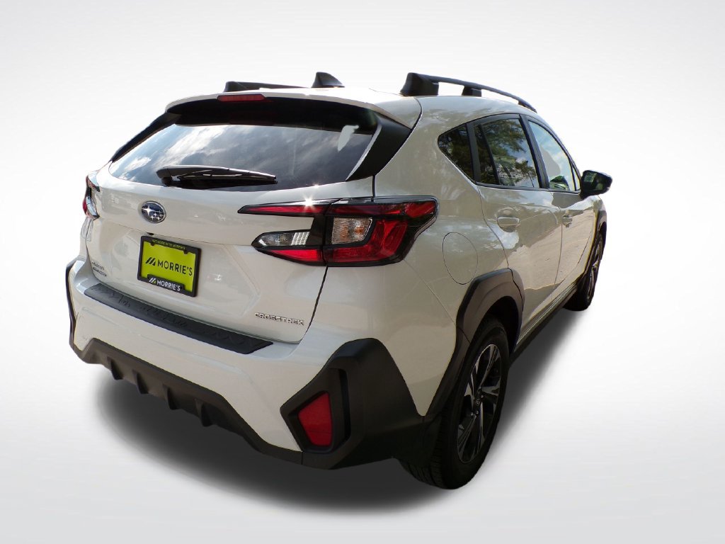 Used 2024 Subaru Crosstrek 2.0i Premium AWD/4WD image 5