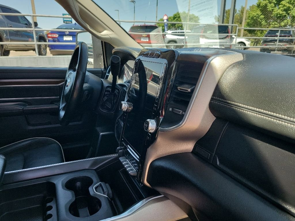 Used 2024 RAM 2500 Laramie AWD/4WD image 45