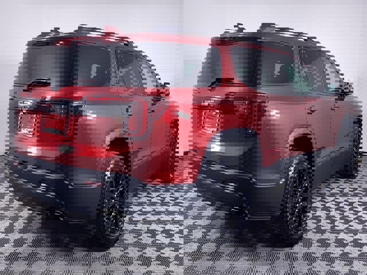 Certified 2023 GMC Acadia SLE w/ Driver Convenience Package FWD image 18