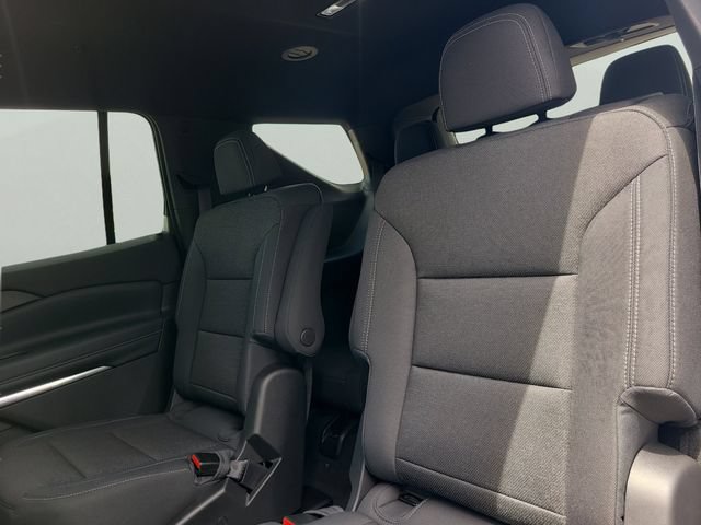 New 2026 Chevrolet Traverse LT FWD image 7