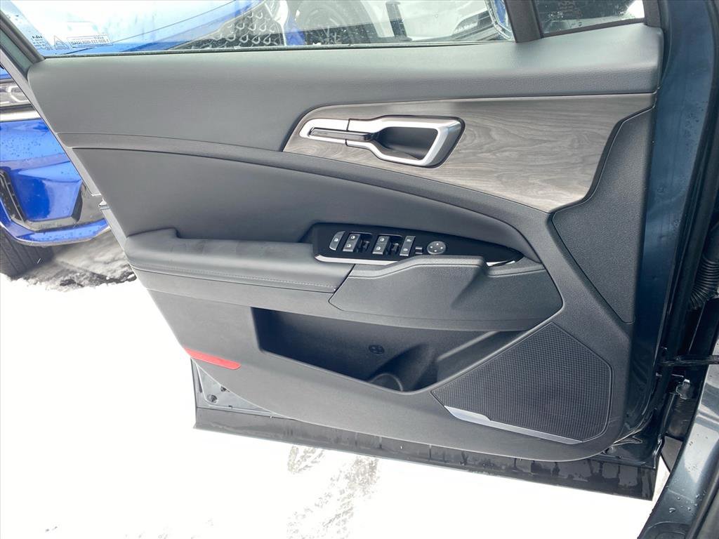 Certified 2023 Kia Sportage X-Line image 19