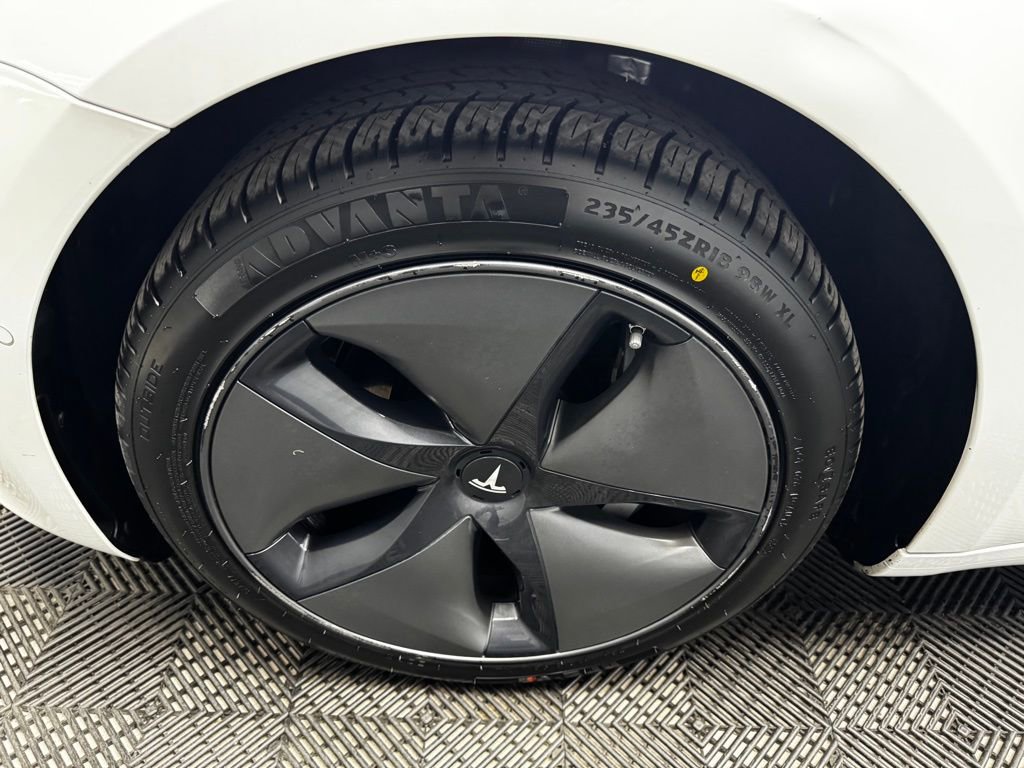 Used 2020 Tesla Model 3 Long Range image 21