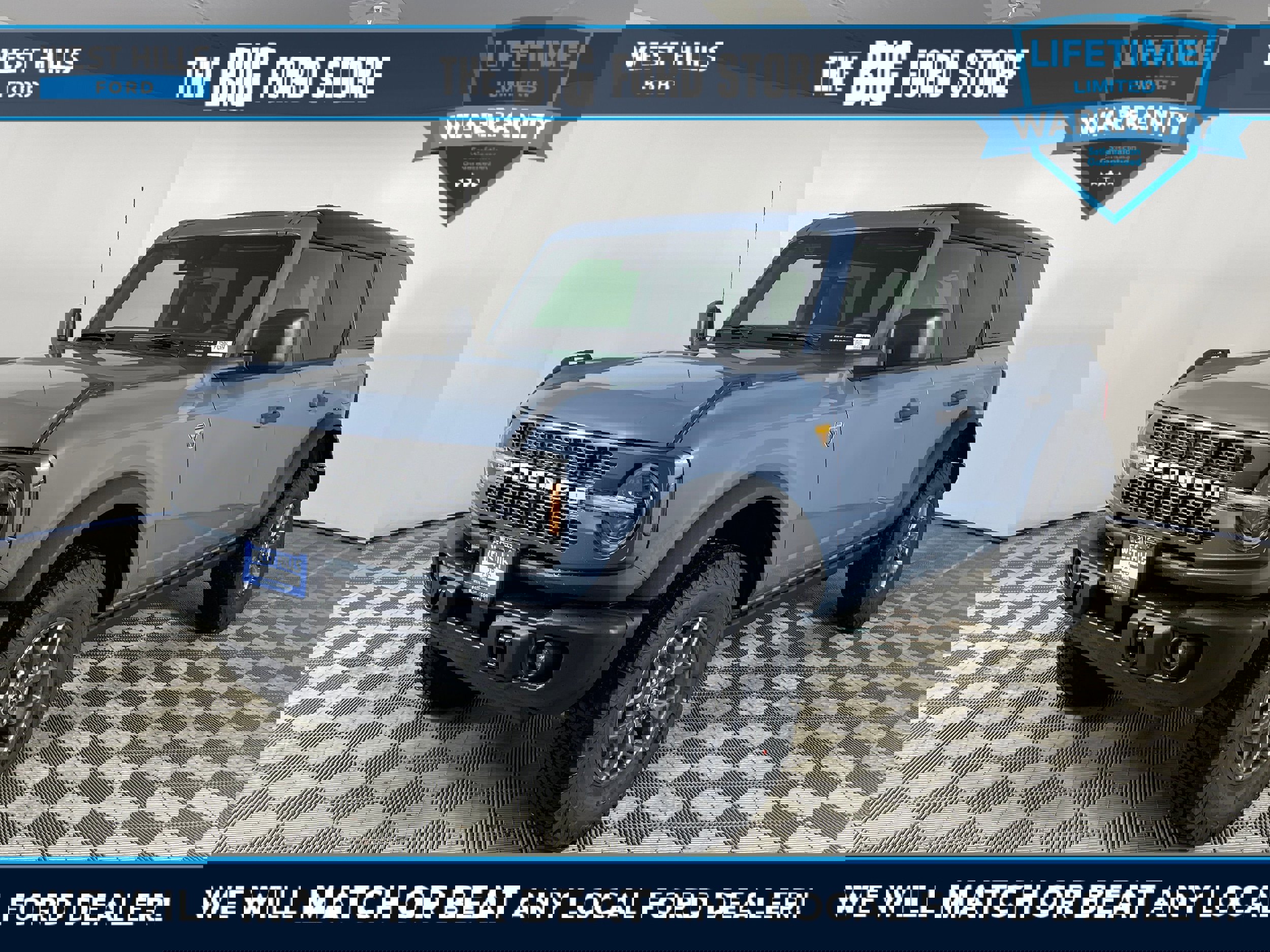 New 2025 Ford Bronco Badlands image 1