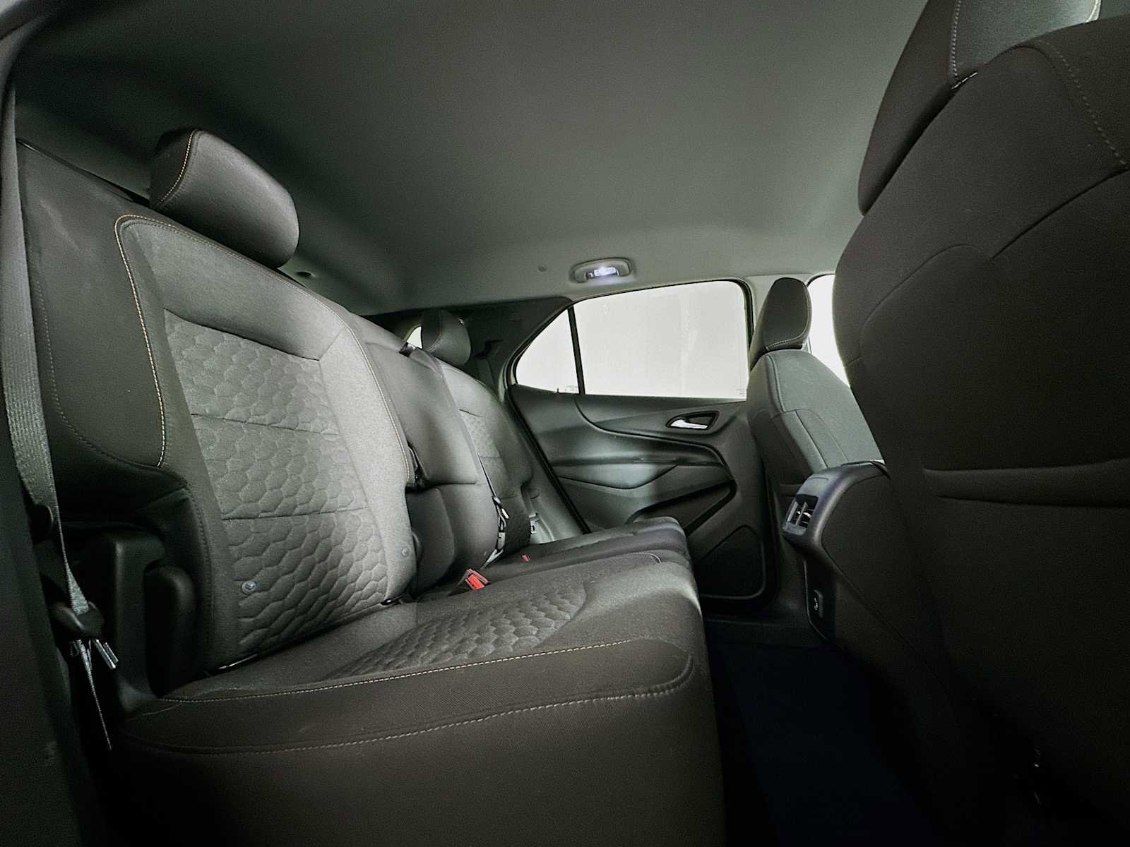 Used 2020 Chevrolet Equinox LT image 24