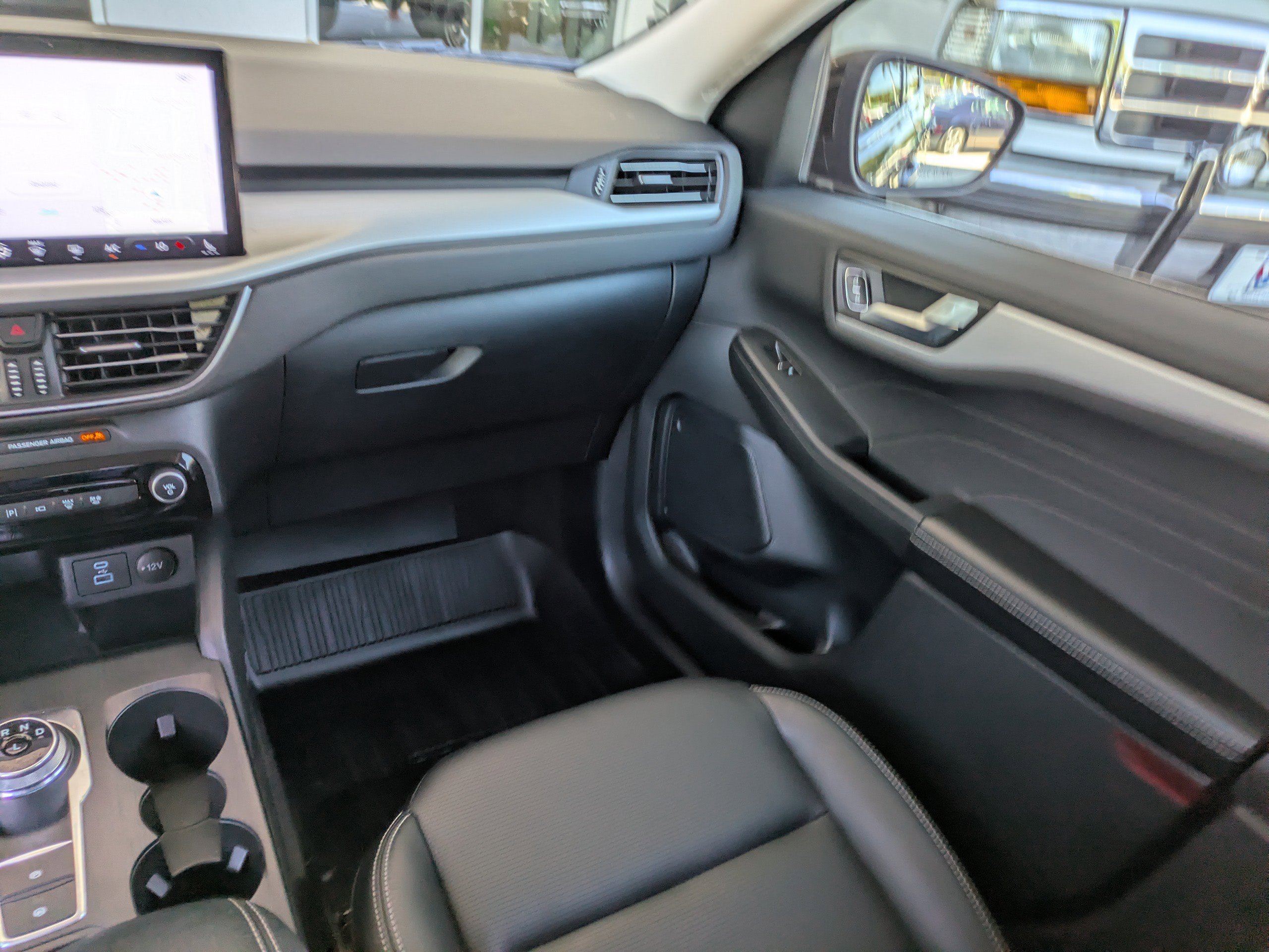 Certified 2023 Ford Escape Platinum AWD/4WD image 15