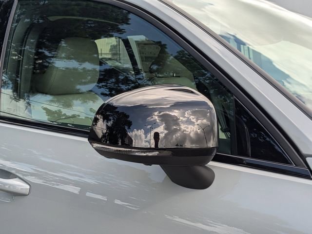 New 2025 Volvo XC40 B5 Plus w/ Protection Package Premier image 15