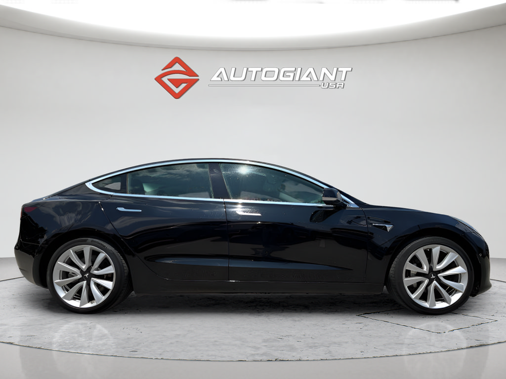 Used 2019 Tesla Model 3 Mid Range RWD image 9