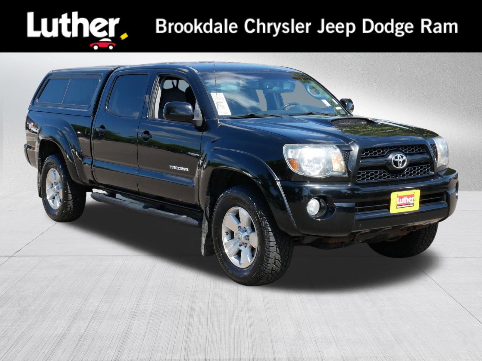 Used 2011 Toyota Tacoma 4x4 Double Cab w/ TRD Sport Pkg w/JBL Audio image 1