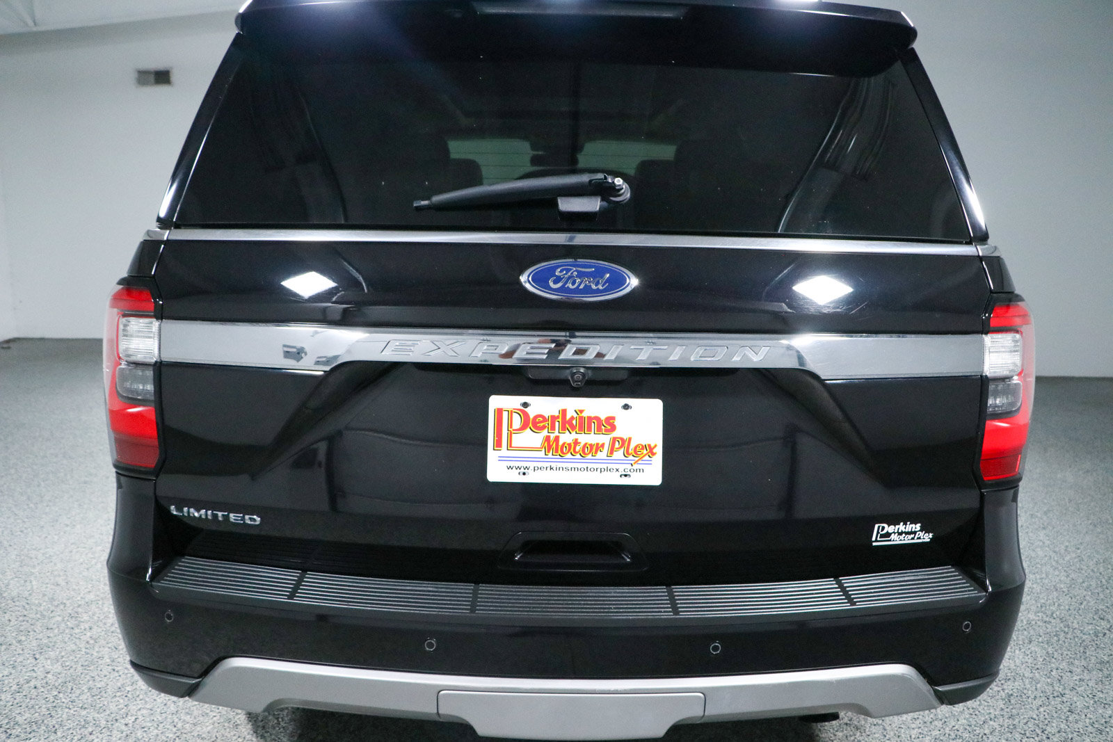 Used 2021 Ford Expedition Limited AWD/4WD image 8