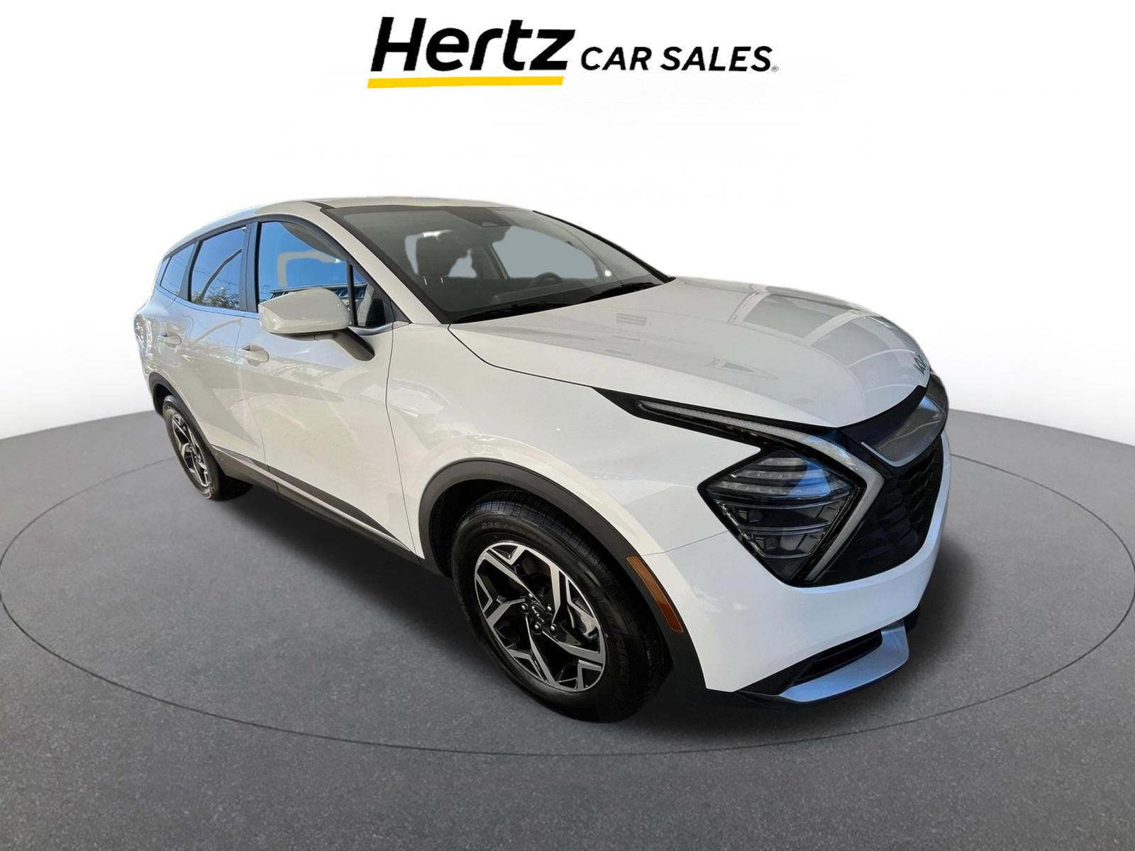 Used 2025 Kia Sportage LX image 1