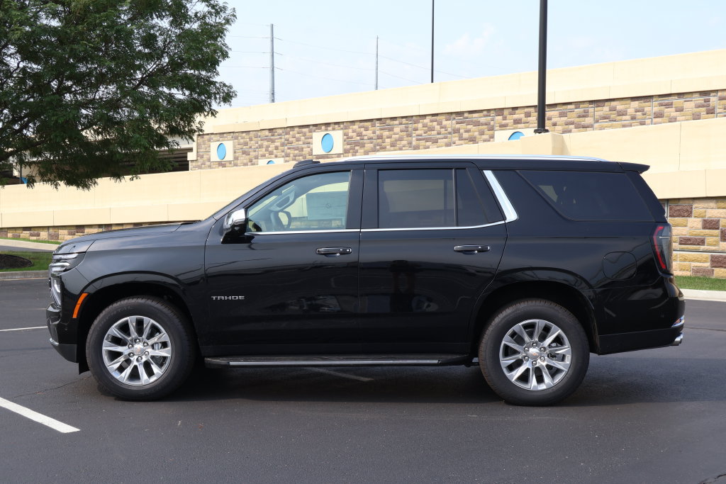 New 2026 Chevrolet Tahoe Premier w/ Sun And Tow Package AWD/4WD image 4