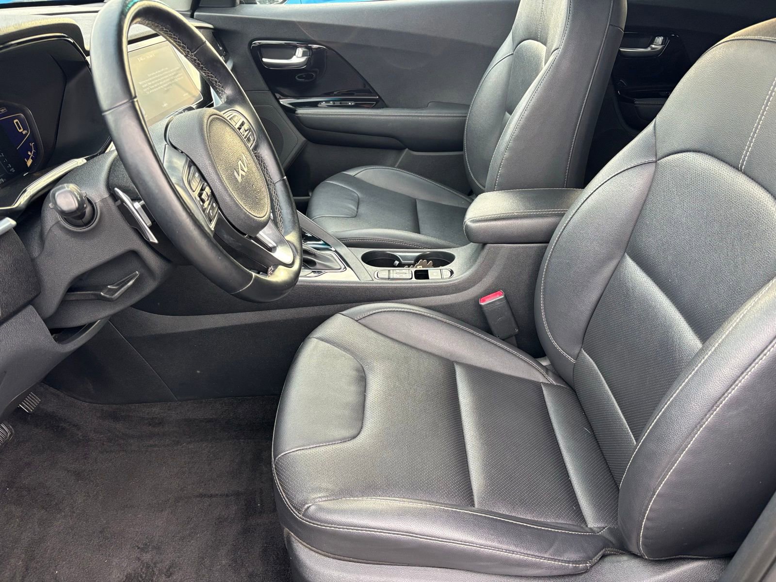 Used 2022 Kia Niro EX Premium FWD image 12