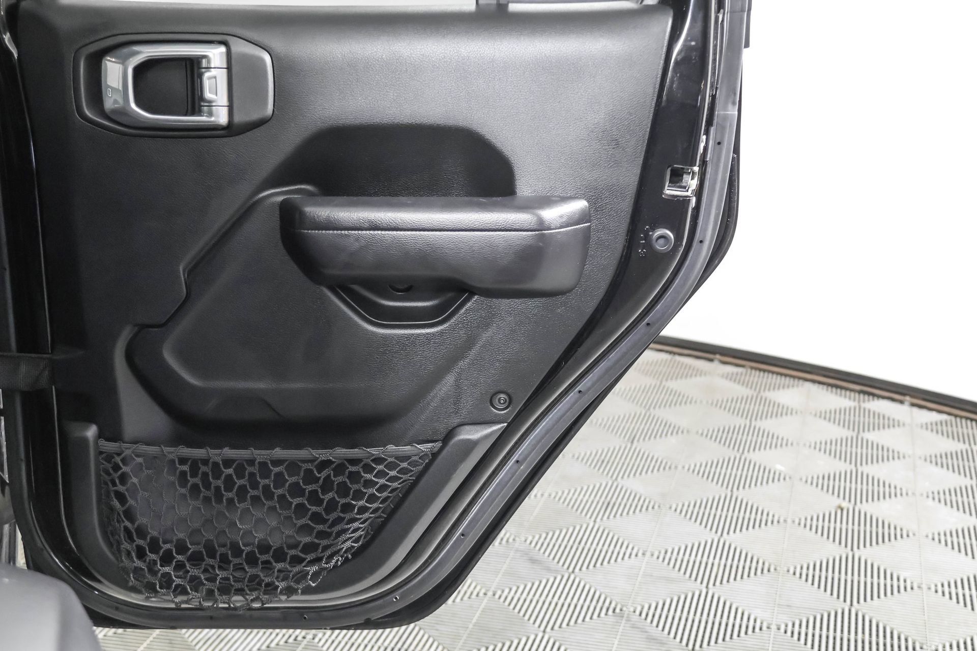 Used 2021 Jeep Wrangler Unlimited Sport image 44