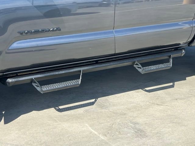 Certified 2021 Toyota Tacoma TRD Off-Road w/ Technology Package image 10