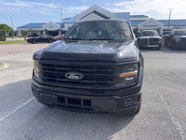 Used 2025 Ford F150 XLT w/ Equipment Group 302A MID image 2