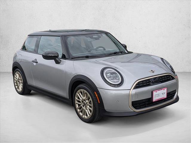 Certified 2025 MINI Cooper 2-Door Hardtop image 3