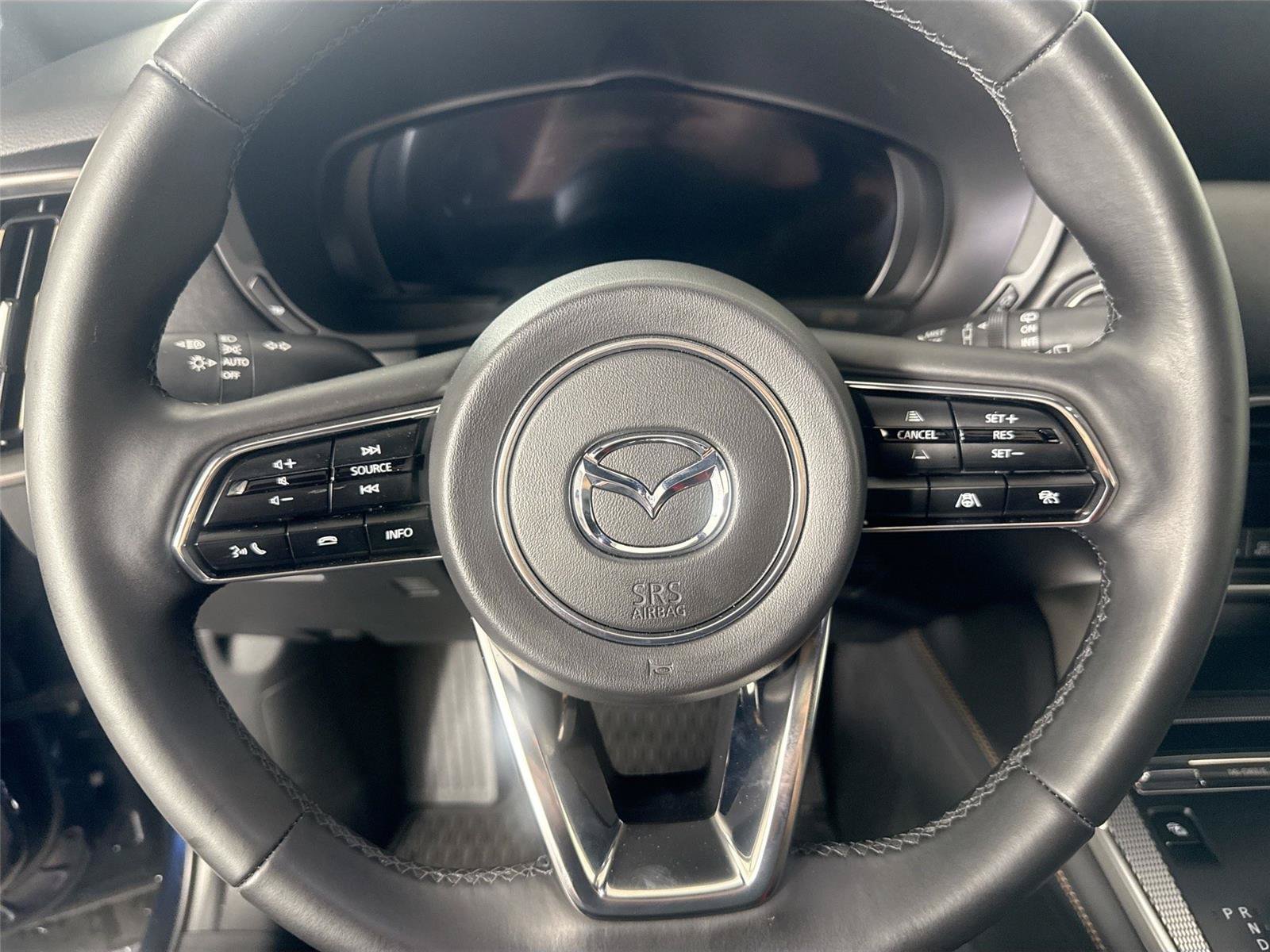 Used 2025 MAZDA CX-90 Plug-In Hybrid w/ Premium Plus AWD/4WD image 17