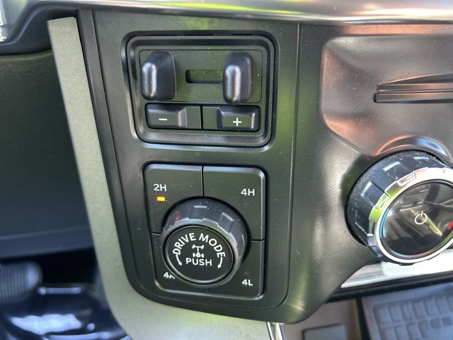 Used 2022 Ford F150 Lariat w/ Equipment Group 502A High image 21