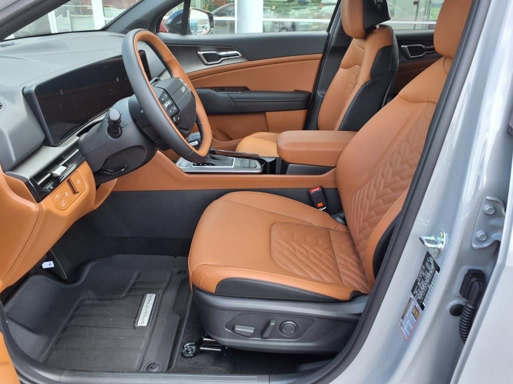 New 2026 Kia Sportage X-Line w/ X-Line Technology Package AWD/4WD image 15