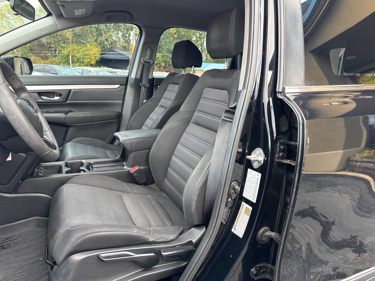 Used 2018 Honda CR-V LX image 11