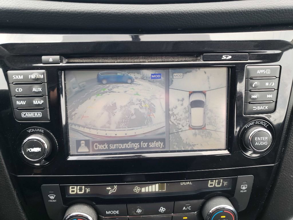 Used 2017 Nissan Rogue Sport SL image 11