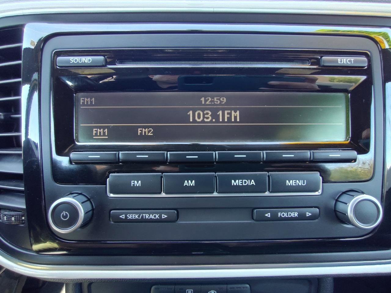 Used 2014 Volkswagen Beetle 2.5 image 23