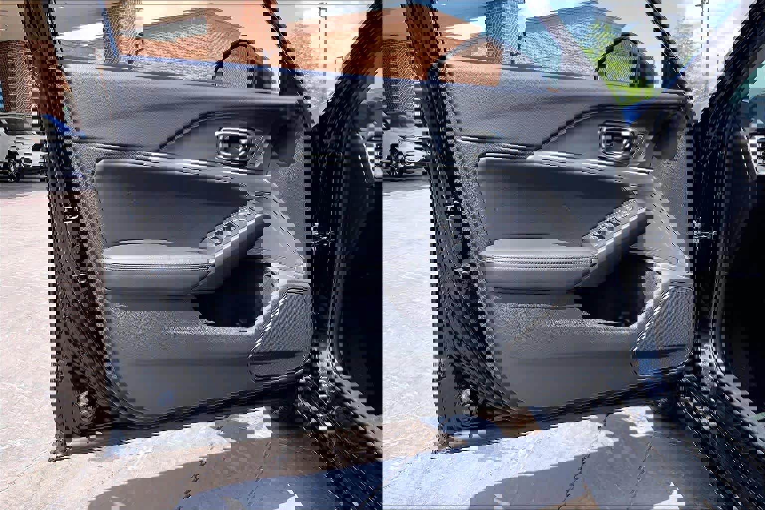 Used 2025 Acura Integra FWD image 21