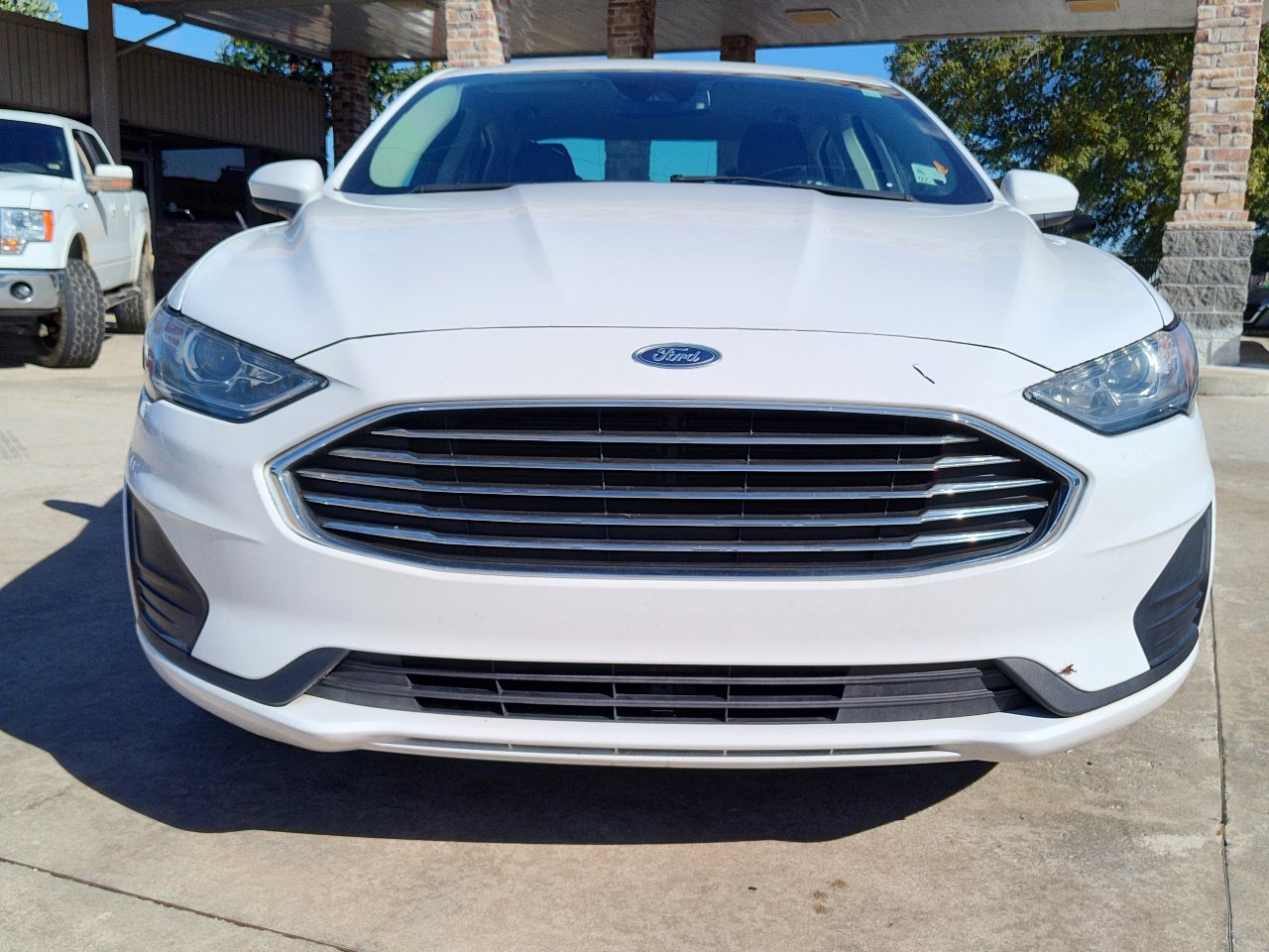Used 2019 Ford Fusion SE image 10