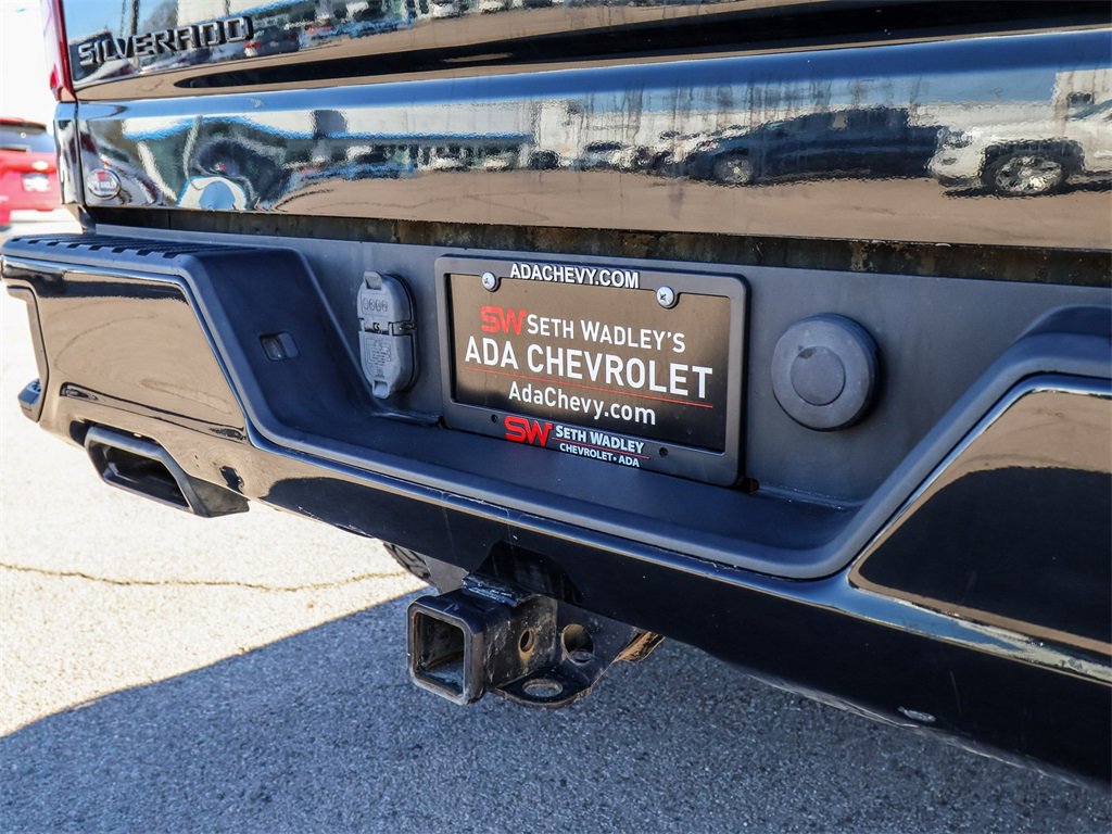 Used 2020 Chevrolet Silverado 1500 LT Trail Boss w/ Midnight Edition image 10