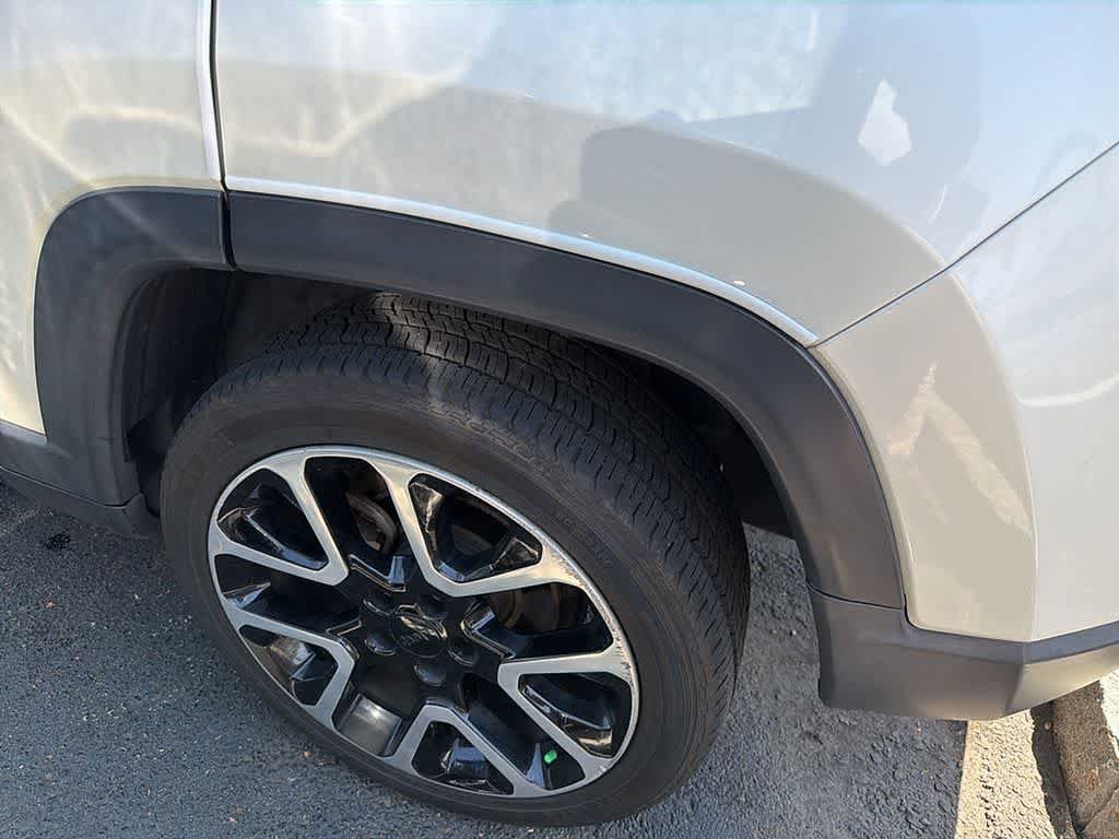 Used 2017 Jeep Compass Limited AWD/4WD image 14