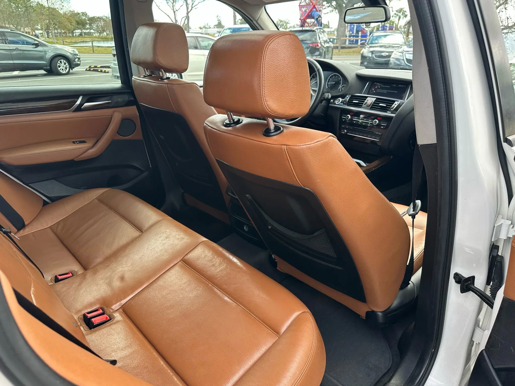 Used 2015 BMW X3 sDrive28i RWD image 18