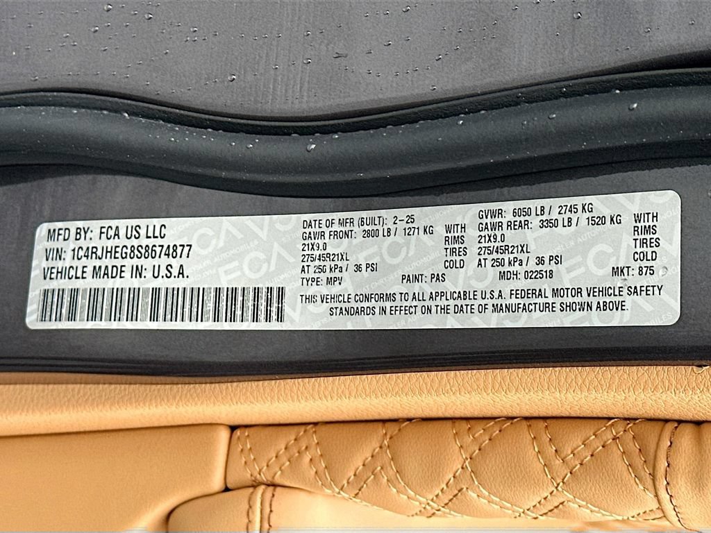 New 2025 Jeep Grand Cherokee Summit AWD/4WD image 34