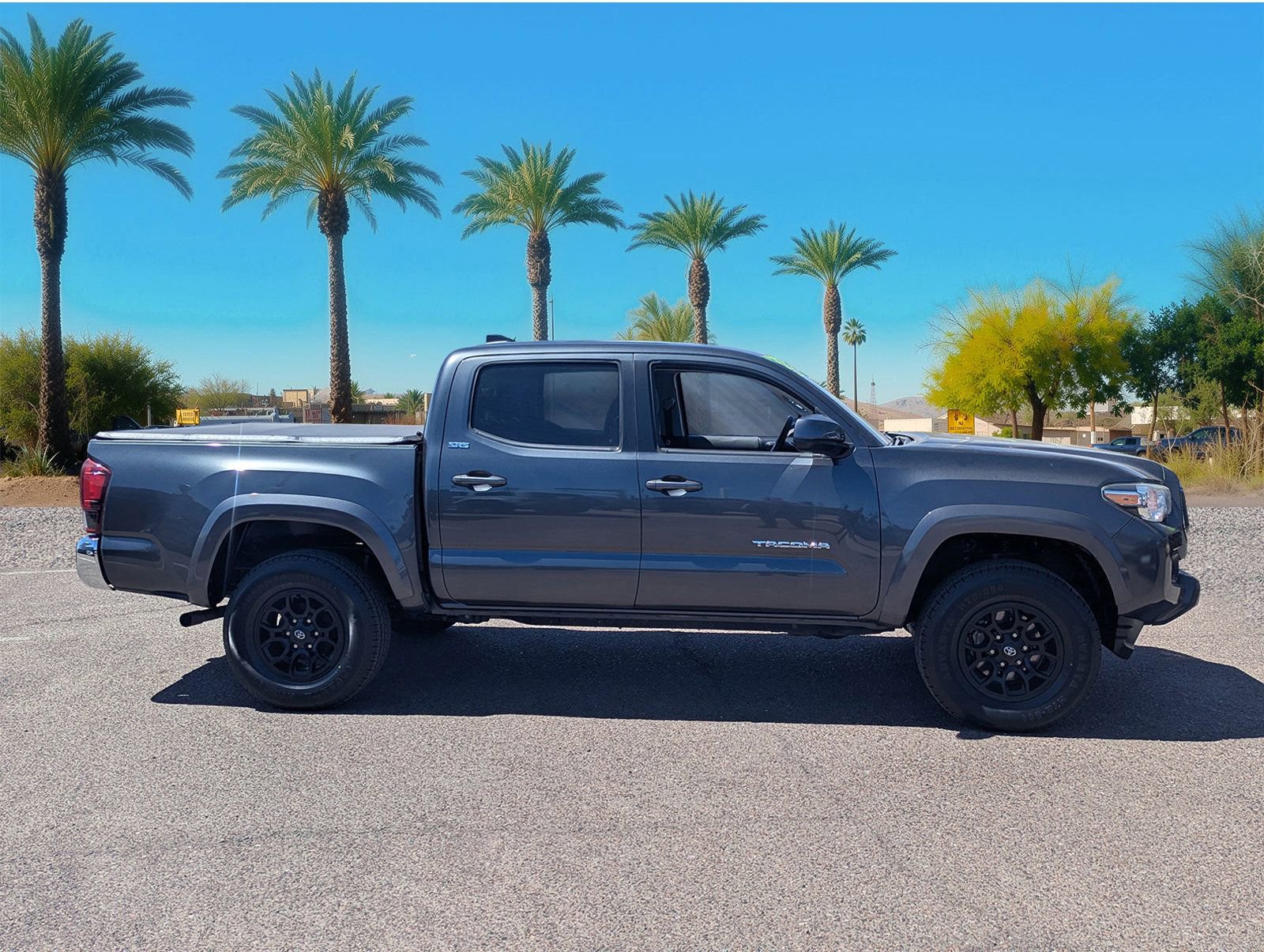 Used 2022 Toyota Tacoma SR5 image 6