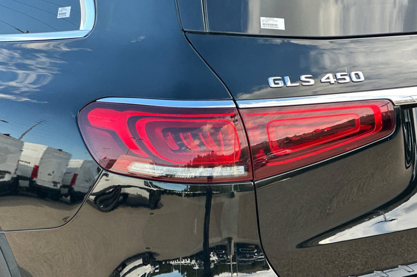 Certified 2022 Mercedes-Benz GLS 450 4MATIC image 15