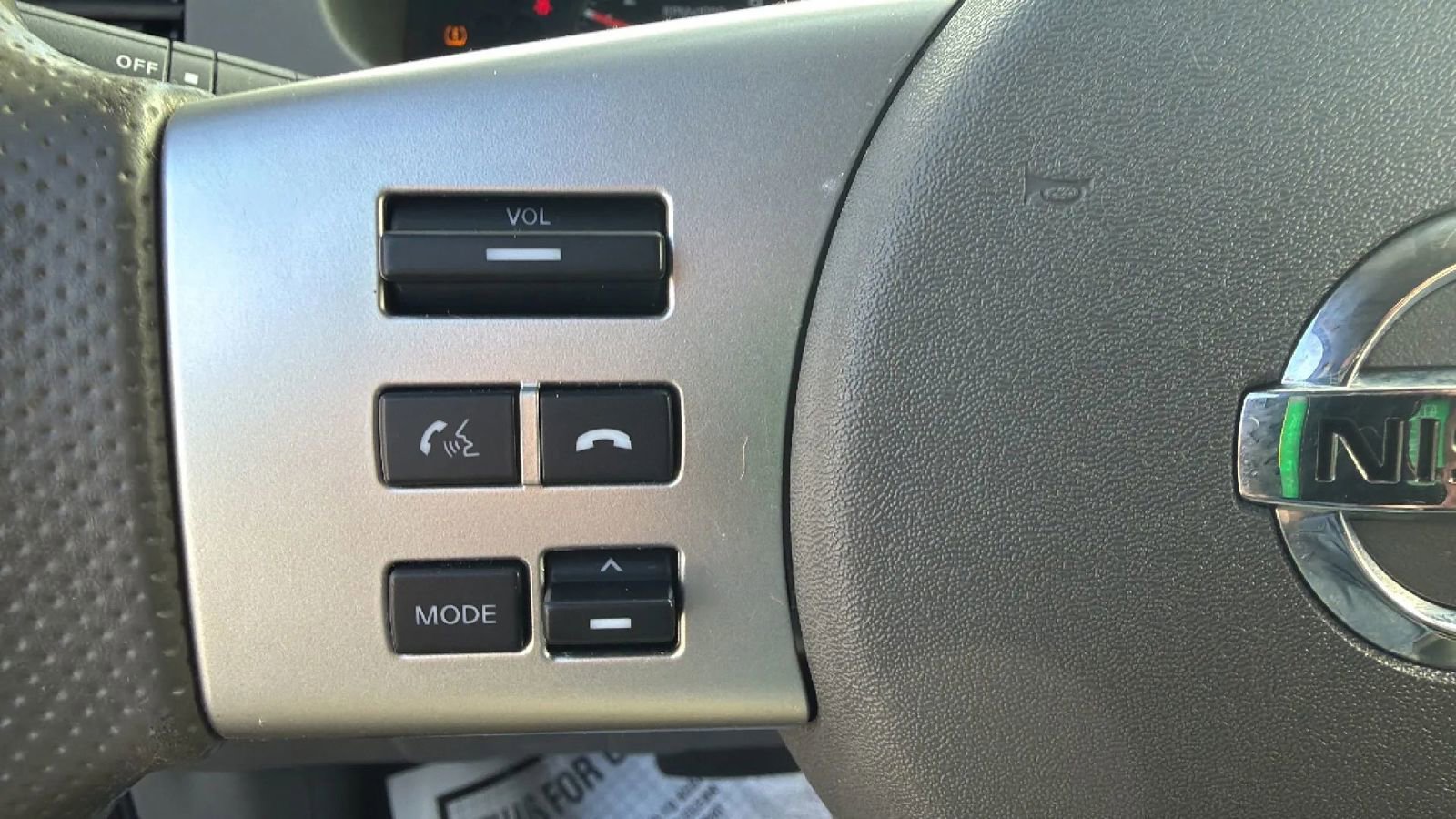 Used 2019 Nissan Frontier SV image 14