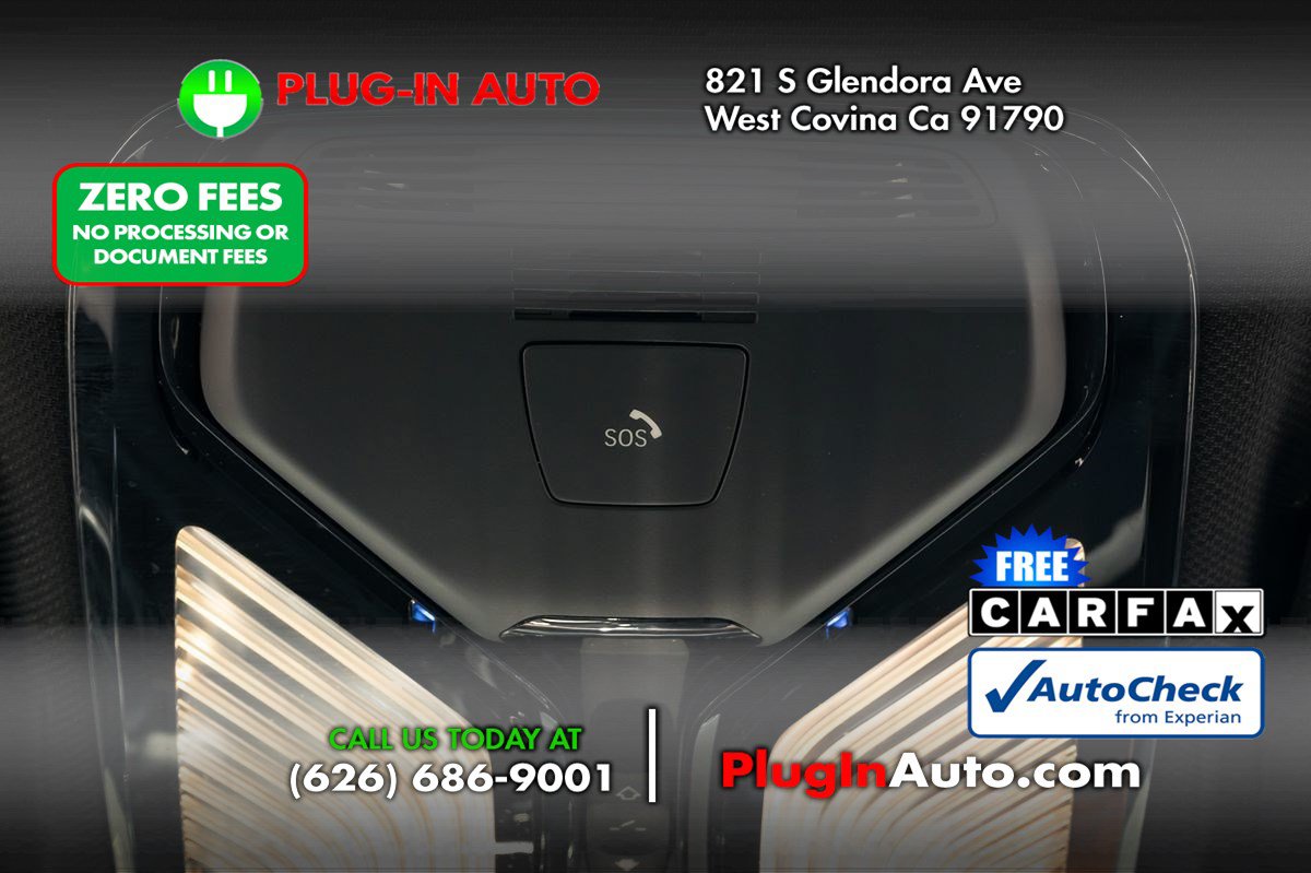 Used 2019 BMW 530e xDrive w/ Premium Package AWD/4WD image 20